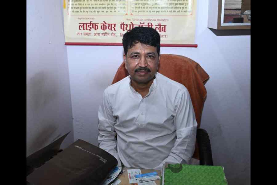 Homeopath Arvind Kumar in Dehri