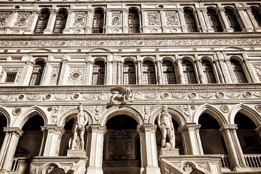 Do visit the Palace of the Doge, now a spectacular museum that allows you to visualise Venice at the height of its power