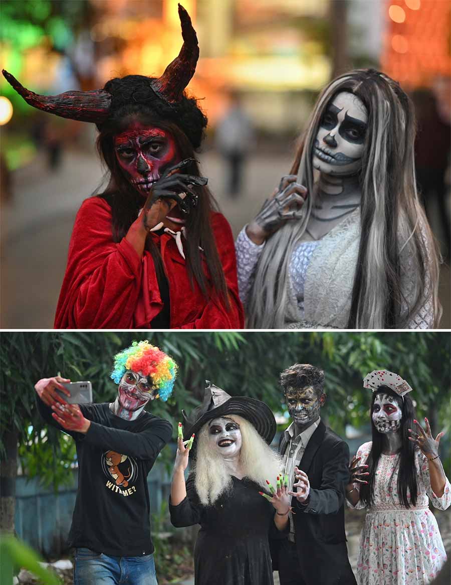 People dressed up in spooky clothes were spotted near Nandan ahead of Halloween, which falls on October 31  