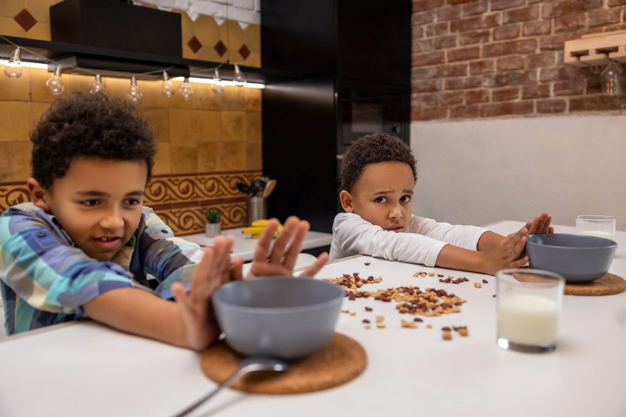 Trying to appease picky young eaters, while making snack options that are healthy, can feel like a never-ending struggle