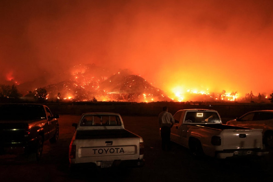 Smoke and flames billow from the Mountain Fire in Santa Paula, California, U.S., November 6, 2024. Reuters