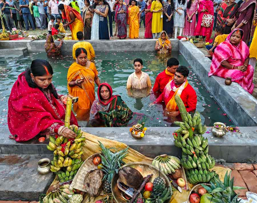 Chhath Puja rituals at an artificial pond in Northern Park 