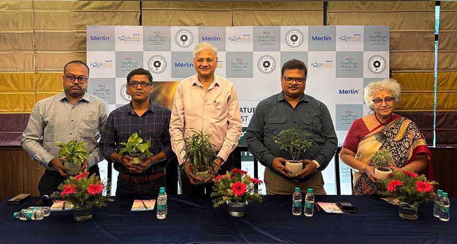 Sayan Choudhury, founder of the Indian Photographic Academy; Sandipan Mukherjee, renowned photographer and author; Sushil Mohta, chairman, Merlin Group; Milan Mandal, joint director, JICA, Forest Department, government of West Bengal; Subha Das Mollick, noted film director and professor; at Princeton Club, announcing the second edition of Merlin Green Frames – A Nature Photography Contest 2024 