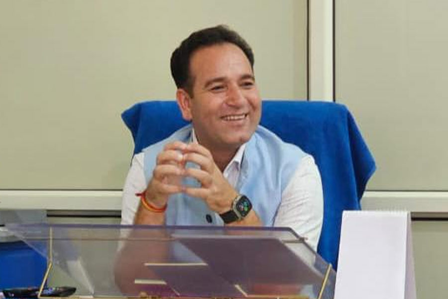 Opposition legislators being marshalled out during a ruckus after BJP members protested over the special status resolution in J&K Assembly, in Srinagar, Friday, November 8, 2024.