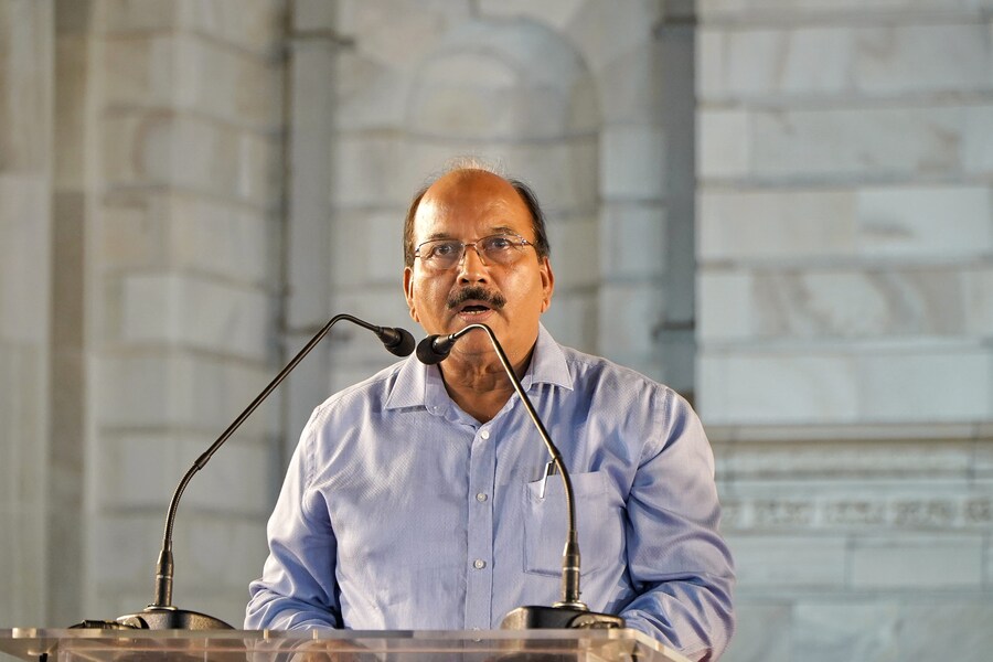 Samarendra Kumar, secretary and curator of Victoria Memorial Hall, promised that bigger things were in store. “This is just the start, with four more concerts set to draw visitors to Victoria Memorial this winter. To have Western classical music playing against the backdrop of one of the most iconic Indian cultural spaces is poetry’