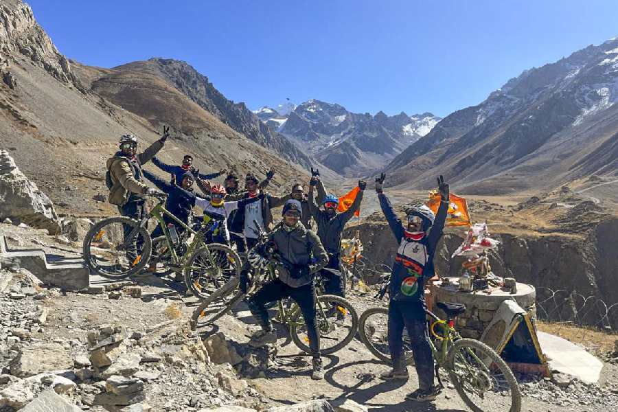 Ten IAF cyclists reached Adi Kailash (16,000 ft) and Om Parvat viewpoint (15,500 ft) on November 11. 