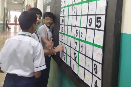 Visitors flocked to experience the entertaining side of numbers. During breaks, students immersed themselves in the Sudoku Board, sharpening their minds while enjoying the thrill of the classic puzzle game.