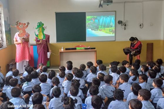 Vivekananda Mission School, Joka, celebrated Children’s Day on through a wonderful Assembly program to mark the joy and innocence of childhood.  The program seemed grand and lively as the teachers rocked the stage with their mesmerizing cultural show like group dance, medley of songs, recitation, magic tricks and inspirational speeches. The songs sung by the teachers really pulsated the students with excitement. Children in the primary sections turned the day their own through games, dance competition and through various other colourful activities