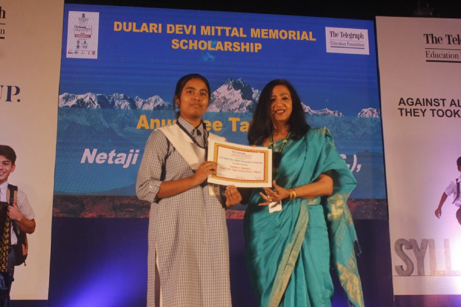 Anushree Talukdar, Netaji Girls' High School, Siliguri, receives The Dulari Devi Mittal Memorial Scholarship