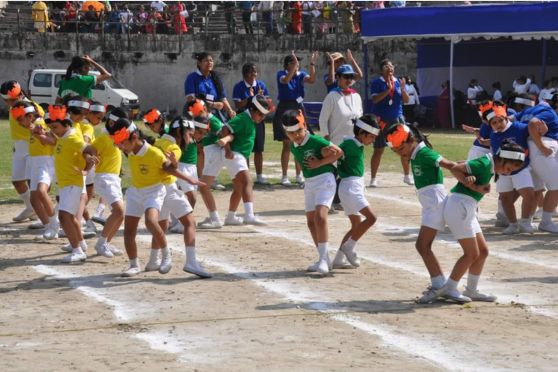 The younger students delighted spectators with their creative and socially conscious events such as ‘Rain-Saver’ and ‘Toy Train Tussle’. 