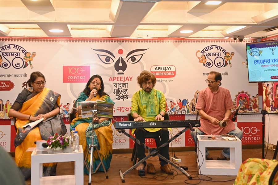 An engaging panel, titled ‘Meyeder Kotha: Sahitye-Gaaney’, at the Oxford Bookstore in Park Street, Kolkata