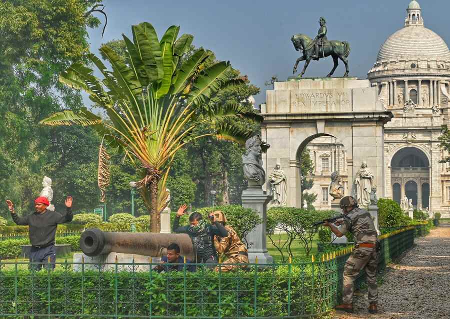 Indian Army, Navy and CISF conducted a mock drill at Victoria Memorial on Thursday