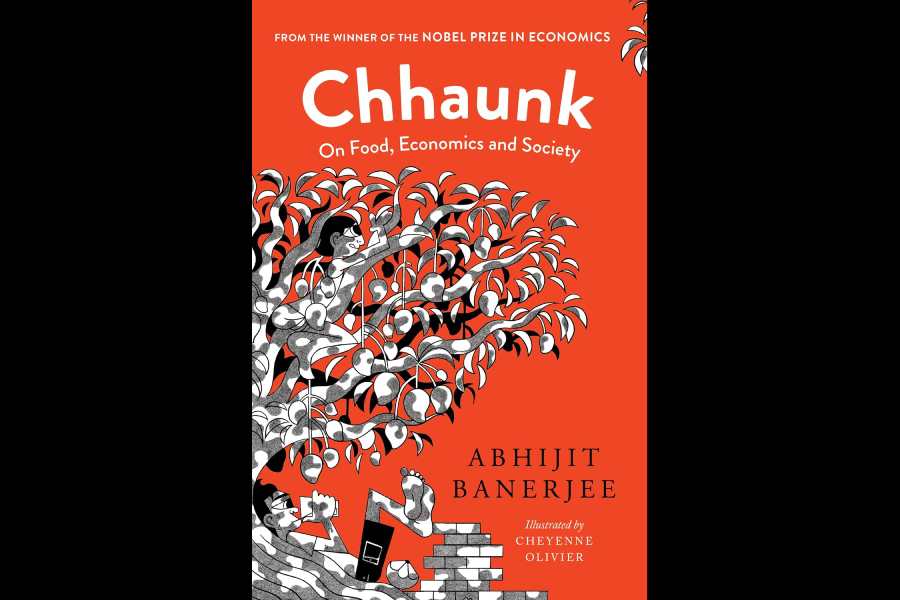 Chhaunk is the Hindi word for tempering. But perhaps a more interesting word is the Bengali equivalent phoron.