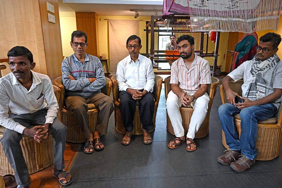 (L-R) Taraknath Das, Shaila Kumar Kundu, Taraknath Das, Vishal Saha and Supriyo Sahoo