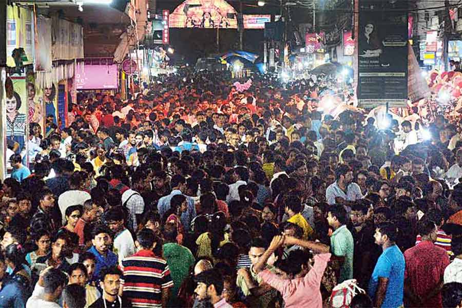 Creating an impression that everyone is falling over themselves to see the puja is important