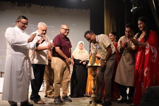 The welcome address was delivered by distinguished college dignitaries, followed by the ceremonial lighting of the lamp, a gesture symbolising the beginning of festivities. 