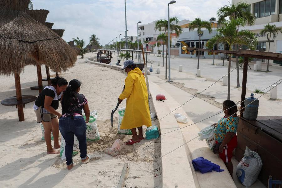 Hurricane Milton Hurricane Milton 'explosively intensifies' in Gulf