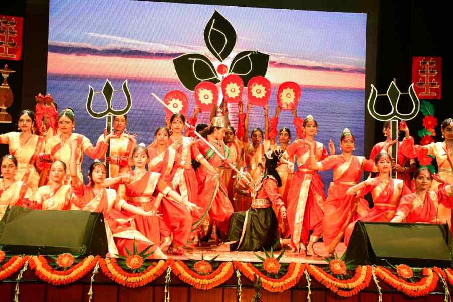 The Shikshayatan Foundation celebrated its 104th Foundation Day on September 7 with a cultural programme on its Lord Sinha Road premises.