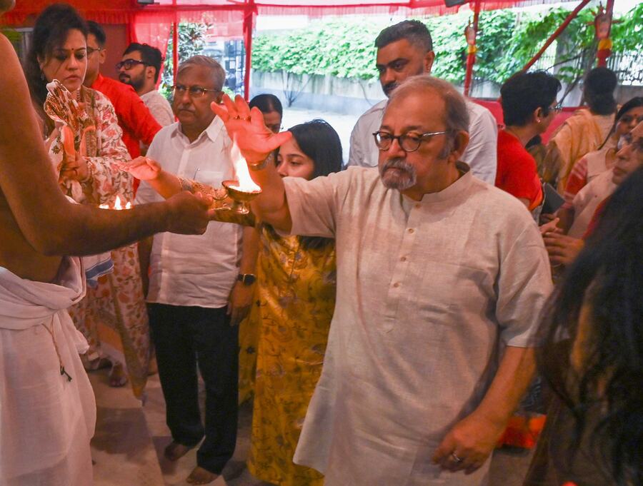 From young to old, everyone came together to seek blessings from Goddess Durga