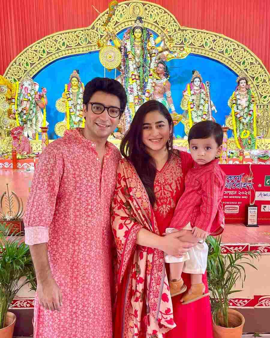 Gaurav Chakraborty and his wife Riddhima Ghosh twinned in red on Ashthami. Their son Dheer, who was born on September 16 last year, was dressed in a red kurta and white pants to match the family’s colour code for Durga Puja.