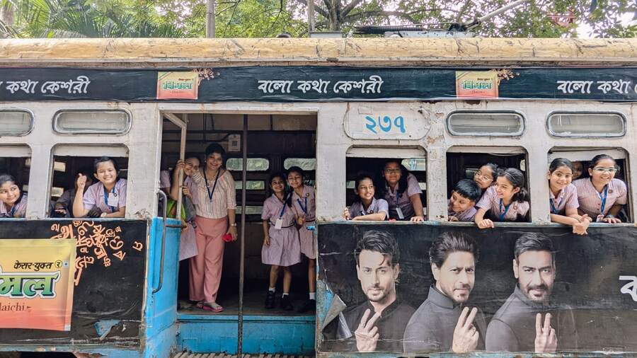 They spotted iconic city landmarks like churches, mosques and historical buildings