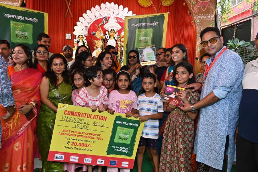 Indrakamini Avasik Brinda wins hearts and votes as the People's Choice!