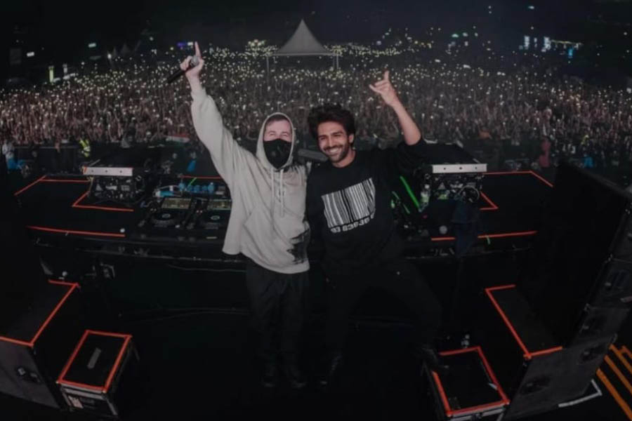 DJ Alan Walker with Kartik Aaryan.