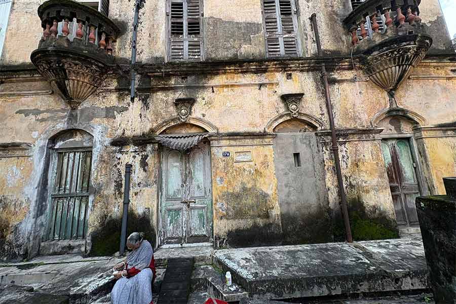 Ghosh lends her ‘alpona’ touch to this grand dame of a house