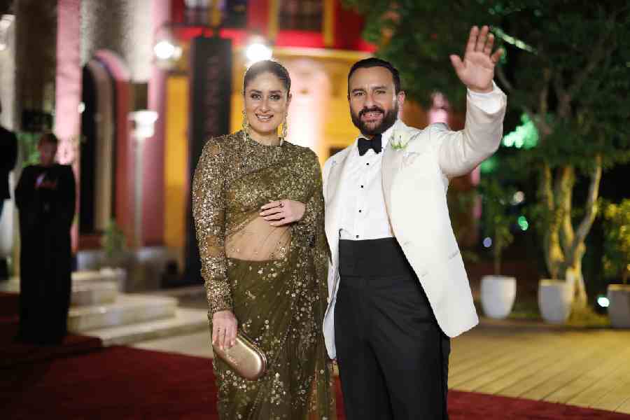 Kareena Kapoor and Saif Ali Khan attend the "Women in Cinema" red carpet during the Red Sea International Film Festival on December 02, 2022 in Jeddah, Saudi Arabia.