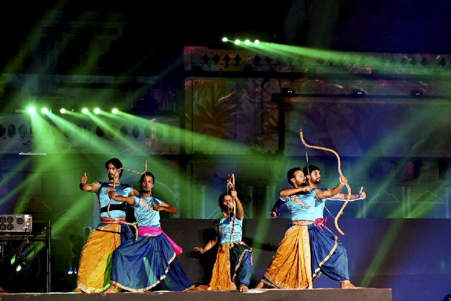 Actors perform 'Ram ki Paidi' on stage. PTI