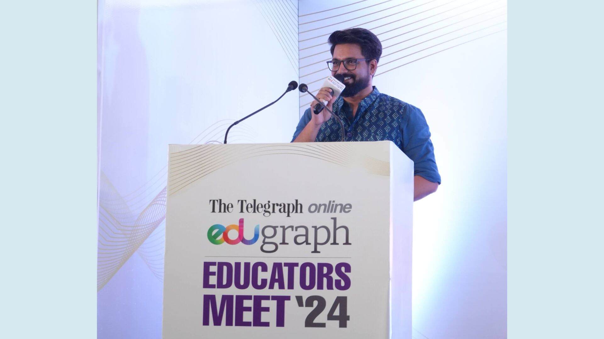 The chief guest, Sujoyneel Bandyopadhyay, shared his insights on integrating new-age technology, particularly audiovisual storytelling, to make learning more impactful in classrooms. 