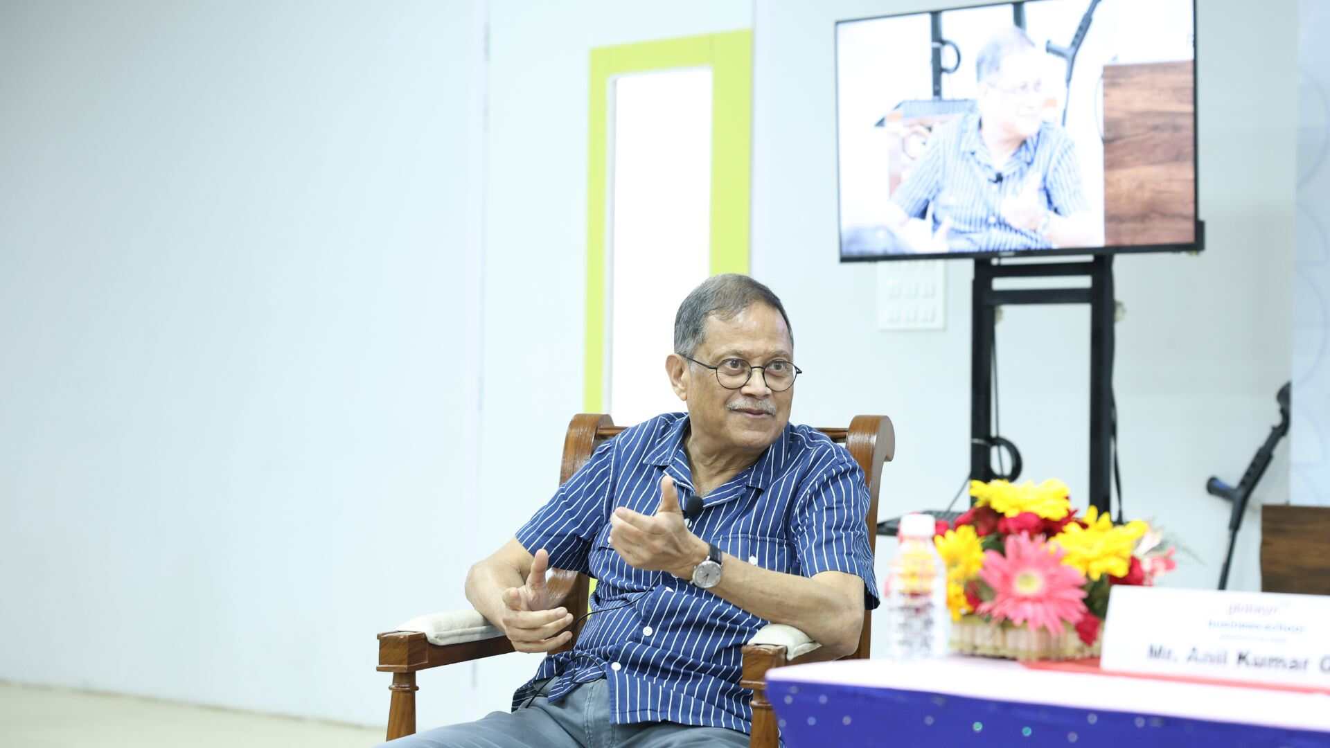 Bikram Dasgupta, Founder & Chairman, Globsyn Group, in his unique style interacted with the students.