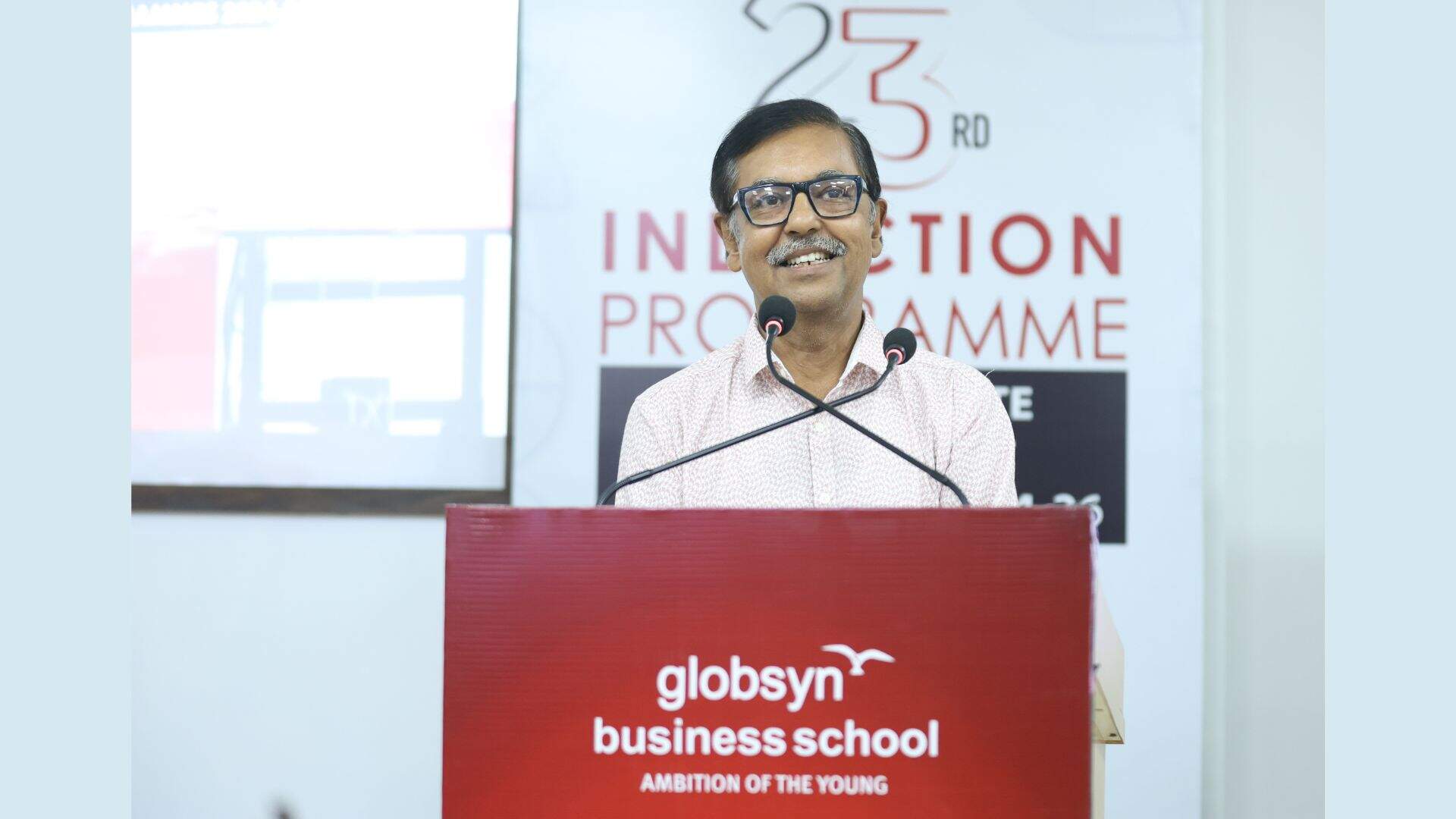 Gracing the occasion Prof Swagata Sen, Professor, Department of Commerce, University of Calcutta and Governing Council Member, GBS, addressed the inducted Batch 2024-26 pursuing MBA (Global).