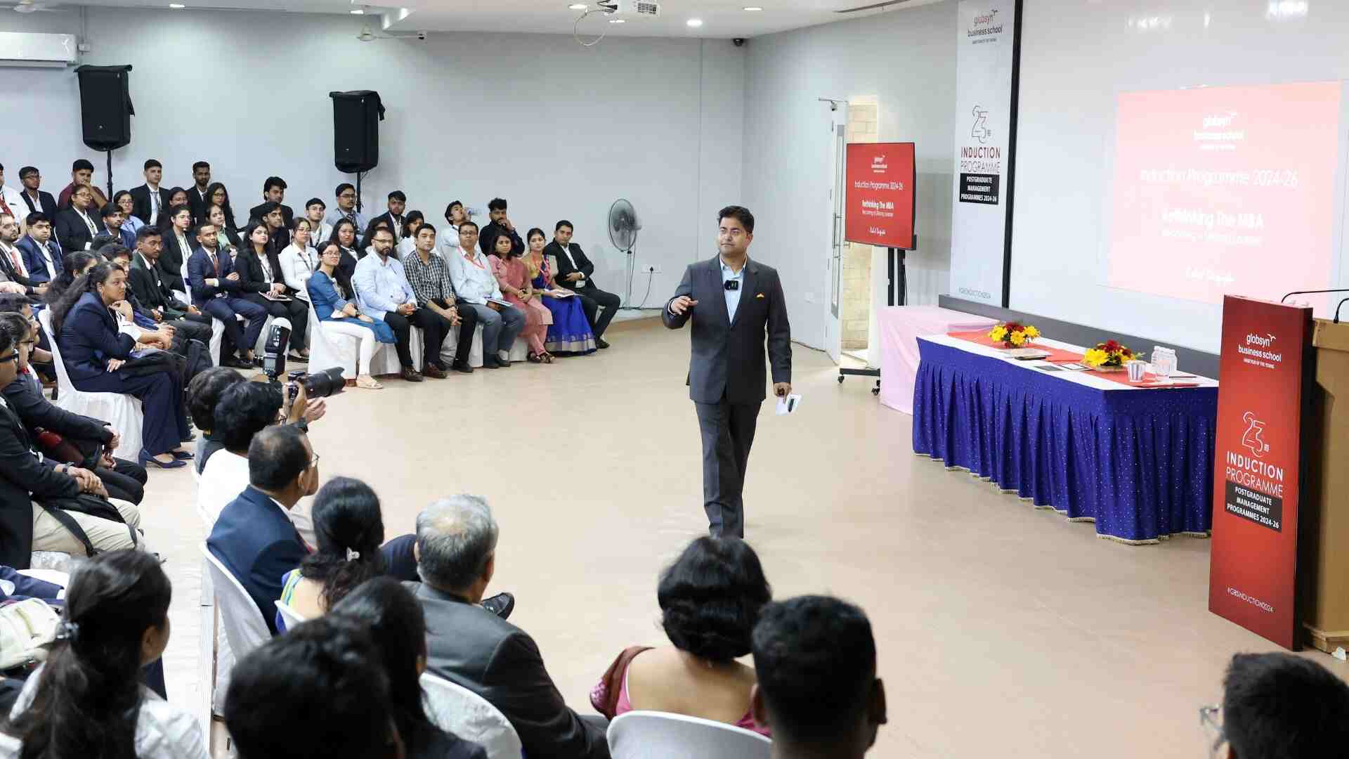 Rahul Dasgupta, Director & Trustee, GBS, spoke on ‘Rethinking the MBA’ – a stimulating interactive session, where the whole concept of MBA Education was discussed from a different perspective with an emphasis on the importance of becoming a lifelong learner.