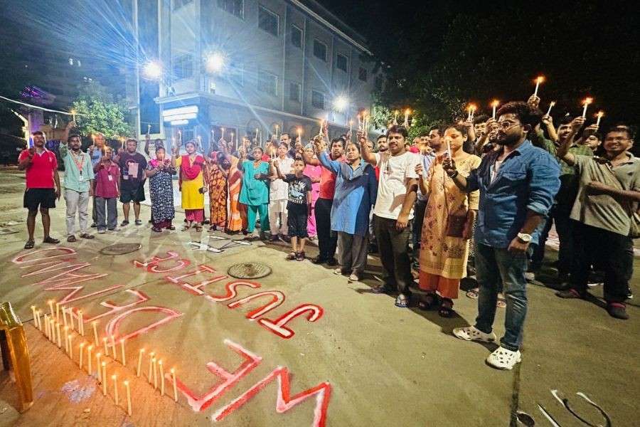 Calcutta School of Tropical Medicine at 9:15 pm  
