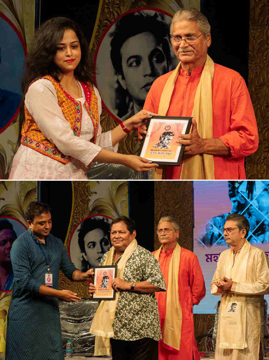 Veteran actor Sumanta Mukhopadhyay (top), who has acted in several television serials and films, was felicitated at the event. Kharaj Mukherjee (bottom) too was honoured for his contribution to the Bengali film and television industry