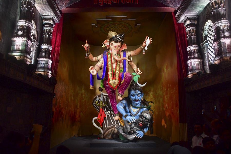 Ganesh Galli Mumbaicha Raja (Lord Ganesha) idol is unveiled at Lalbaug, in Mumbai.