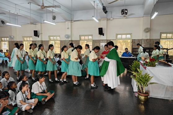 The choir led the hymns, creating an atmosphere of reverence and joy. Prayers were offered for the well-being of the teachers, acknowledging their commitment and nurturing spirit. In his homily, the celebrant emphasized the role of teachers in shaping young minds and fostering values of kindness and integrity. The ceremony concluded with heartfelt blessings, leaving everyone with a sense of unity and appreciation.