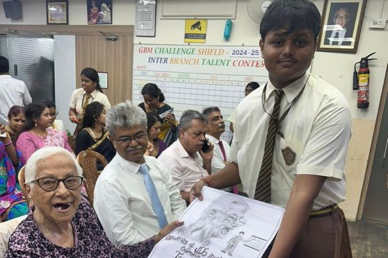 The students of Julien day school, Kolkata showed their reverence to their teachers with a lot of love, enthusiasm, charisma and entertainment. They performed self composed skits on role of teacher in bringing out the best in the classrooms. The dance performances were full of colour and vibrance exhibiting joy and happiness