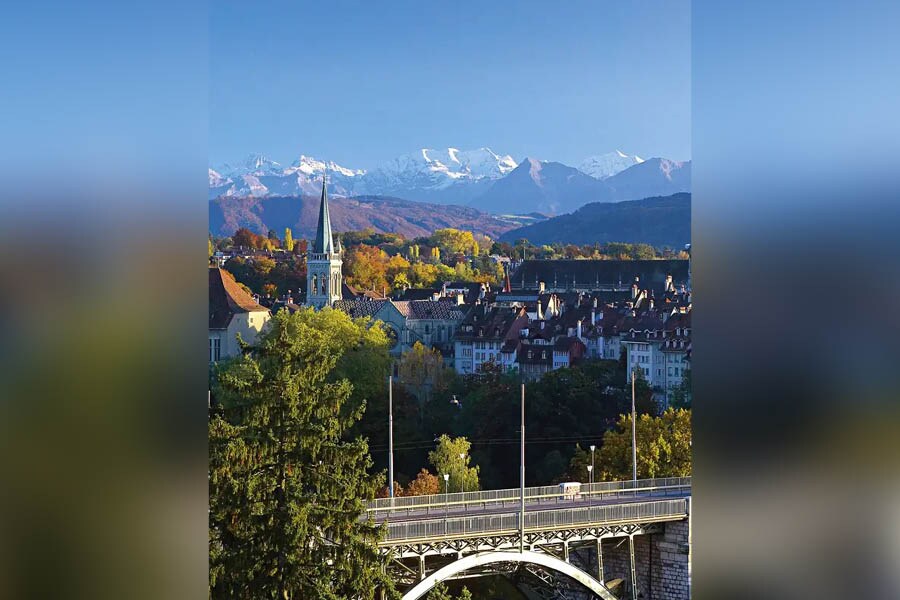 Zurich, Switzerland’s biggest city, is just an hour away by train from Bern