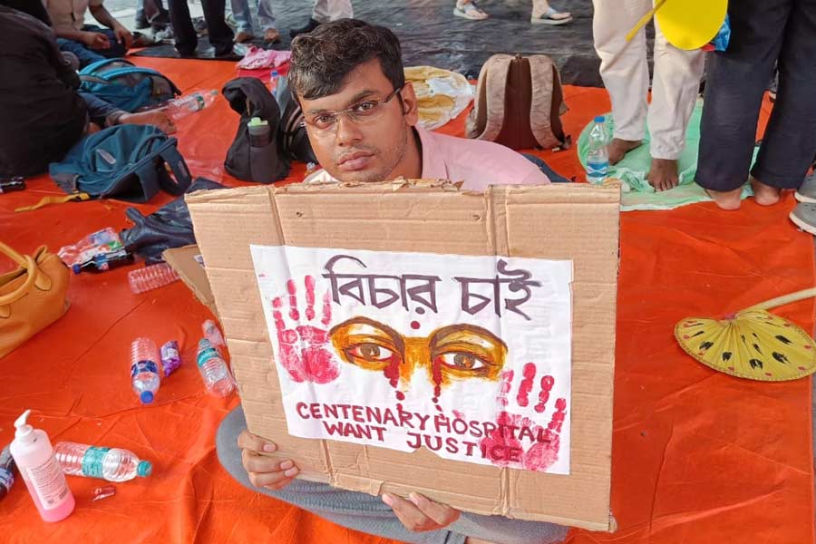 Dr Tipankar Pal from SSKM