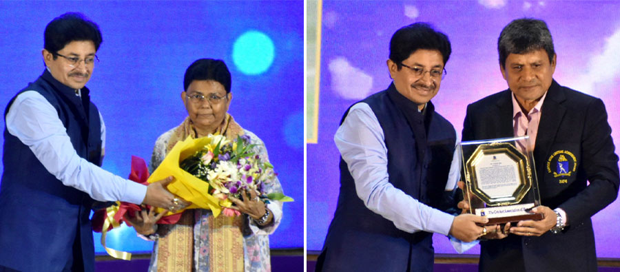 CAB president Snehasish Ganguly hands over the Kartick Bose Lifetime Achievement Award to former cricketers Runa Basu and Pranab Roy at Dhono Dhanyo auditorium