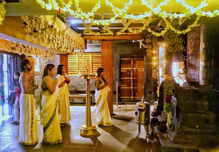 Young men and women were seen wearing their traditional clothes    