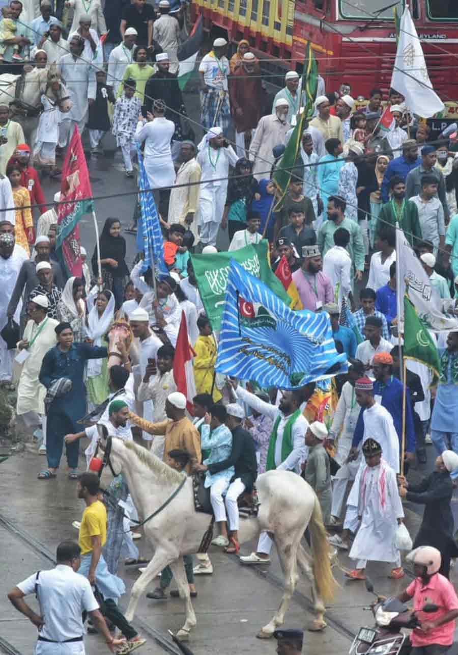 A procession of Fateha-e-Yazdaham winds its way near Tipu Sultan Masjid in Tollygunge on Monday. Also known as Eid Milad-un-Nabi, it is a religious festival of Muslims to commemorate the birth anniversary of Hazrat Muhammad, the founder of Islam