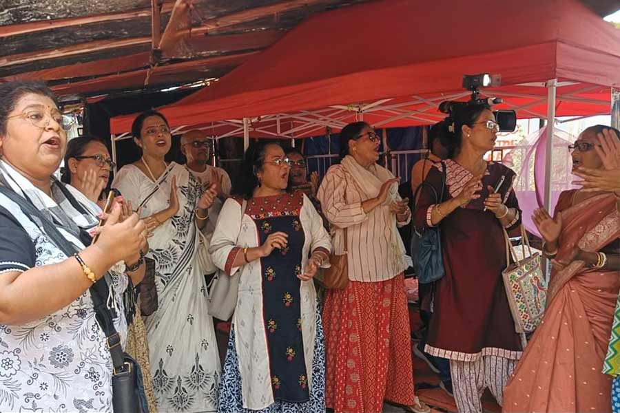 Parents and guardian of protesting doctors 