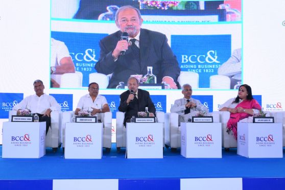 (L-R) Prof (Dr) Yogesh Kumar Sinha, Principal, Om Dayal Institute; Prof Anupam Basu, Director, Raja Ramanna Chair Professor, Jadavpur University, Distinguished Hon Prof Sister Nivedita University, Hon Professor Shiv Nadar University; Prof Dr Suman Kumar Mukherjee, Director General, The Bhawanipur Education Society College; Prof Dr Dhrubajyoti Chattopadhyay, Vice Chancellor, Sister Nivedita University; Dr Jhilam Rudra De, Principal, Kingston School of Management and Sciences.