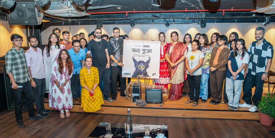 Make Calcutta Relevant Again, in collaboration with Y-East and Hulladek Recycling, will be for the first time hosting Onyo Pujo - a Durga Pujo with a difference. Onyo Pujo is a students' initiative where the pandal has been designed by students from Ecole Intuit Lab. The idol, made last year by students of Techno India Group using fabric scraps, is being repurposed for this year's Onyo Pujo, further pushing the envelope for sustainability and rebirth  