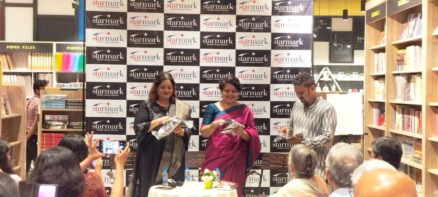 Ushasi Sen Basu launched her book of crime stories, ‘The Mo Mysteries’, published by Readomania, at Starmark, South City Mall, on Thursday, September 26. The book was unveiled by Indrani Ganguly (managing editor, Readomania) who doubled as the host for the evening, and Rupak Neogy, illustrator, who also did a sketch of the book's protagonist for an appreciative audience