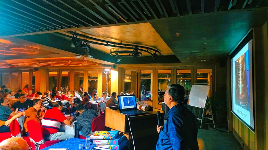 Princeton Club organised the Calcutta Classic Challenger 18 - 2024 Open General Quiz on September 28. Over 20 teams participated in the event. Teams joined not only from Kolkata but also from Hyderabad. The quiz was conducted by the quizmaster Abhijit Banerjee 