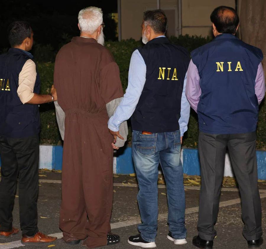 NIA formally arrests 26/11 Mumbai terror attack conspirator Tahawwur Rana on arrival at IGI, New Delhi.